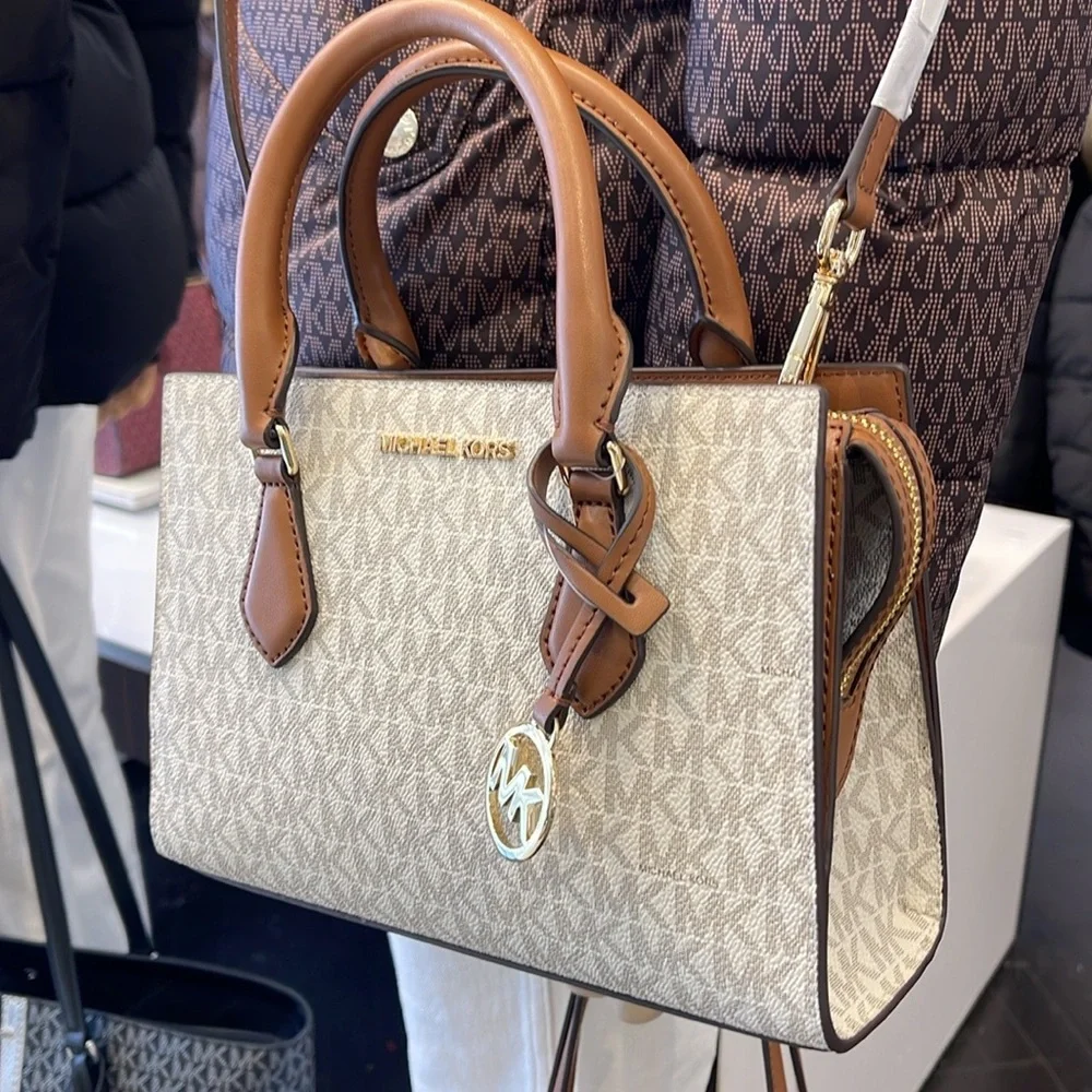 Michael Kors Small Sheila Satchel Crossbody Vanilla  NWT